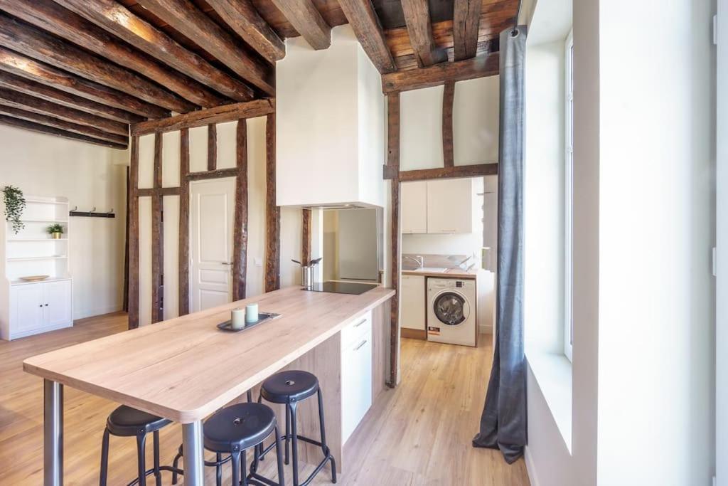 Oasis Du Confort Châteauroux Exterior foto